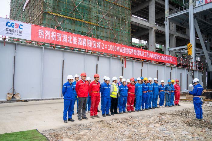 吊裝前準備(攝影:陸世軒) 吊裝前準備(攝影:陸世軒)